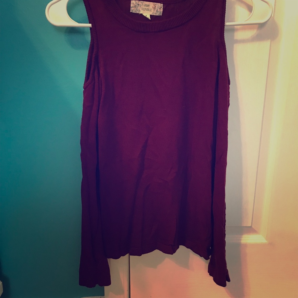 Red cold shoulder shirt